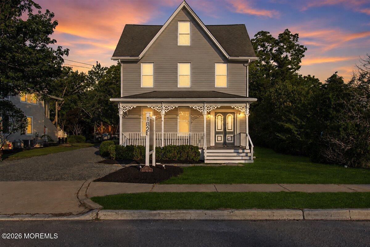 182 N Main Street Manahawkin NJ 08050