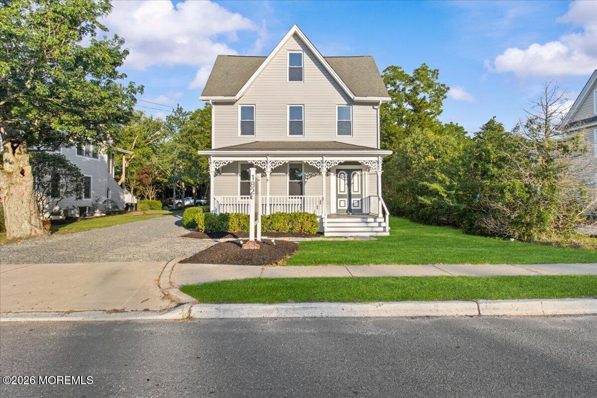 182 N Main Street Manahawkin NJ 08050