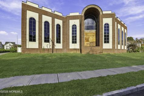 155 Pine Street Lakewood NJ 08701