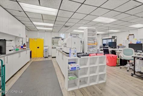 992 Clifton Avenue Clifton NJ 07013