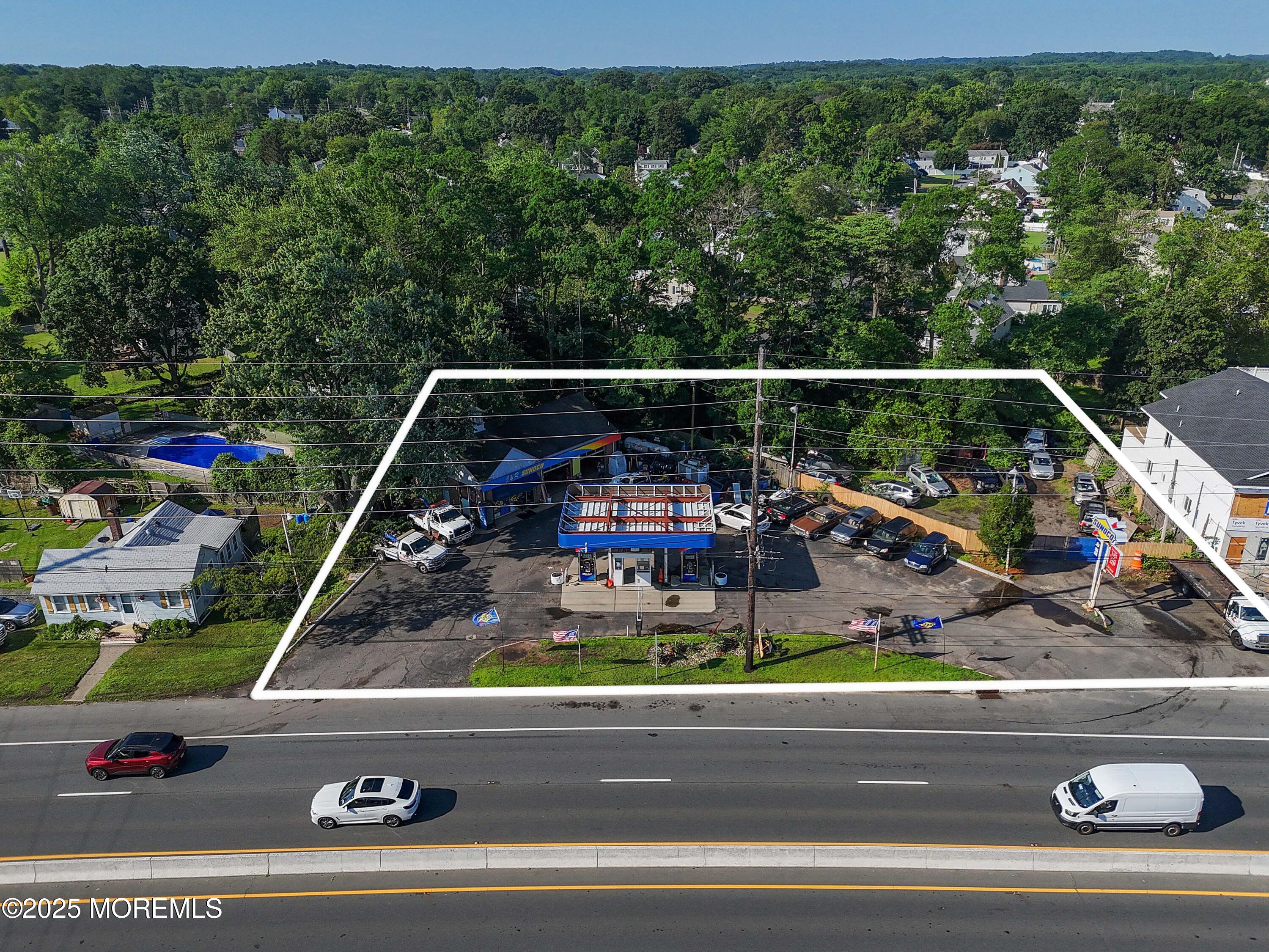 560 State Route 36 Belford NJ 07718