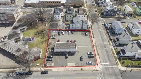 382 S Clinton Street East Orange NJ 07018