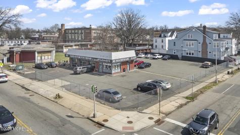 382 S Clinton Street East Orange NJ 07018