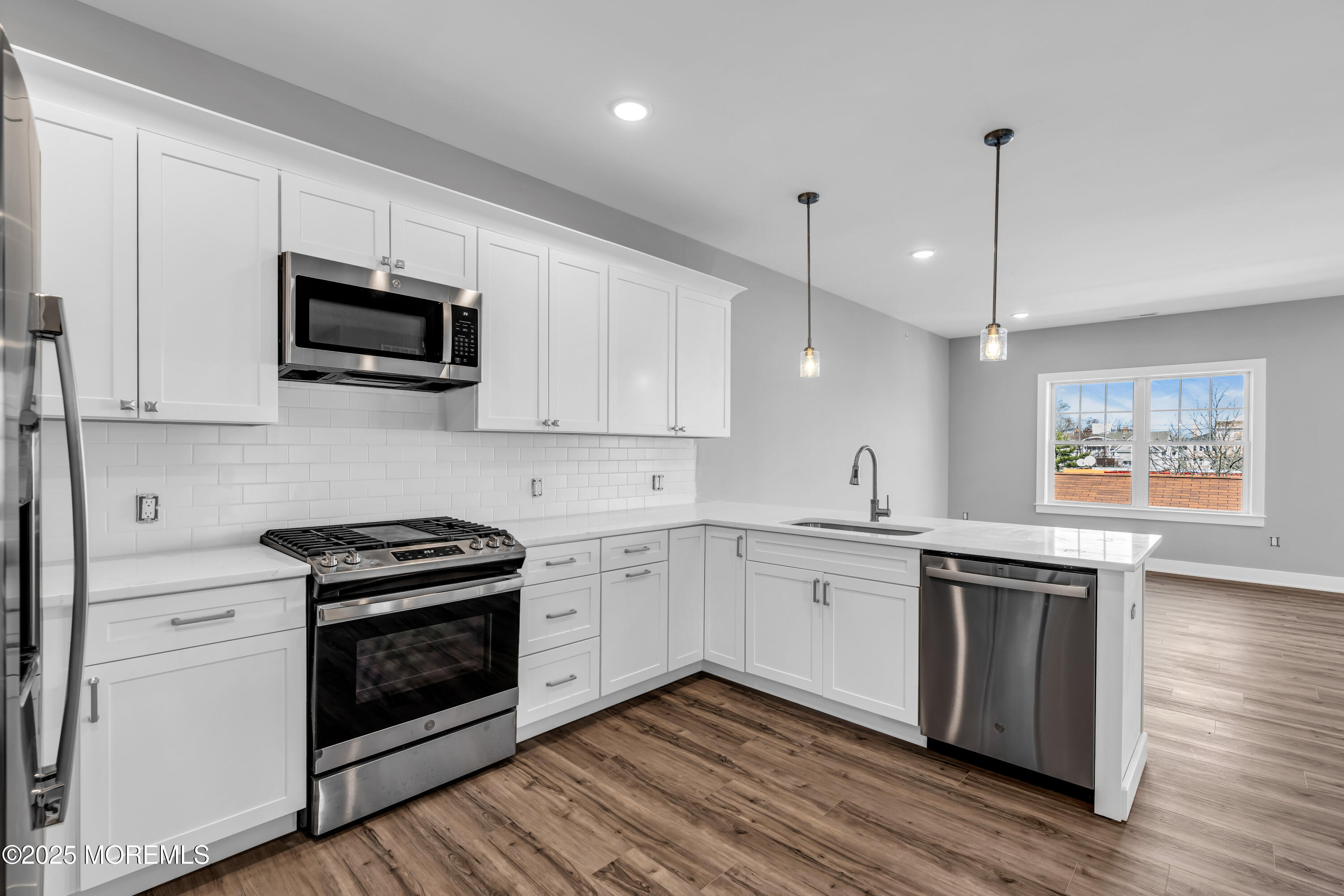 33 Union Avenue Manasquan NJ 08736