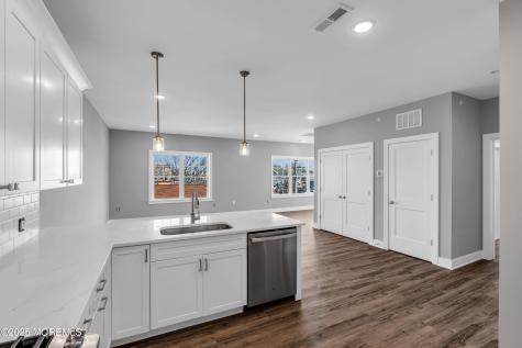 33 Union Avenue Manasquan NJ 08736