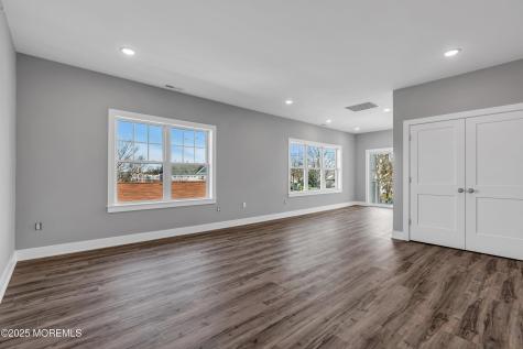 33 Union Avenue Manasquan NJ 08736