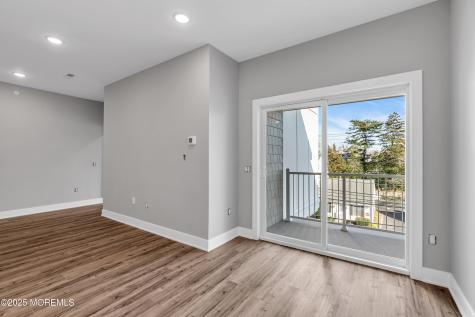 33 Union Avenue Manasquan NJ 08736