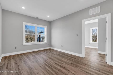 33 Union Avenue Manasquan NJ 08736