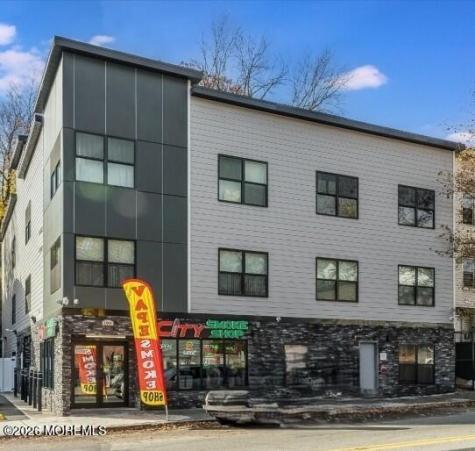 199 W Broadway Paterson NJ 07522