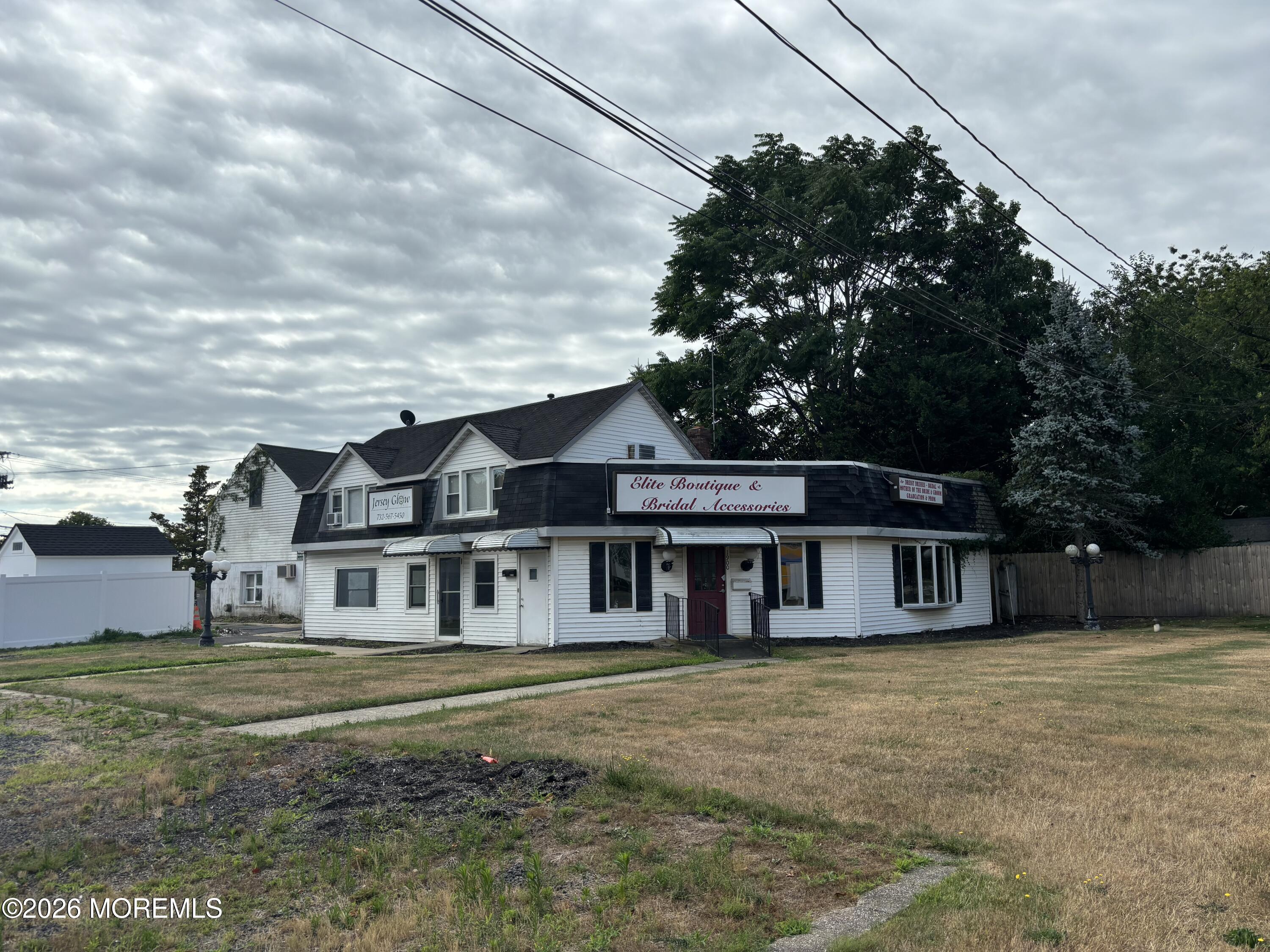 1900 State Route 35 Wall NJ 07719