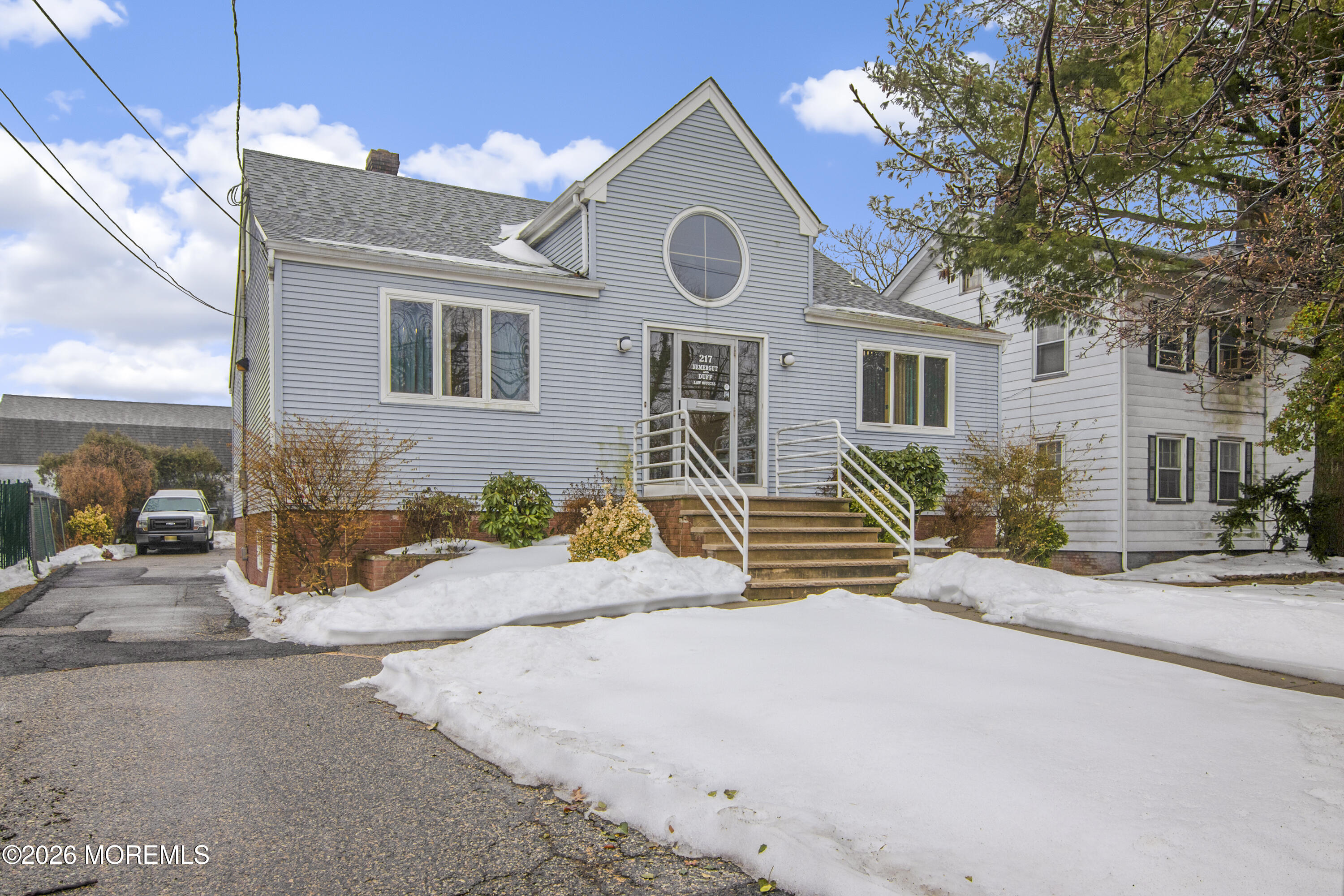 217 Main Street Woodbridge NJ 07095