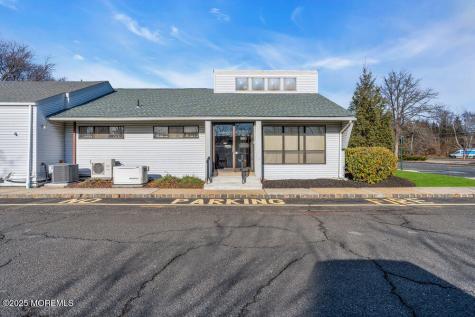 515 Iron Bridge Road Freehold NJ 07728