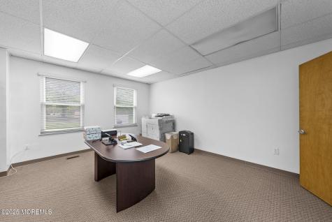 59 Avenue At The Common Shrewsbury Boro NJ 07702