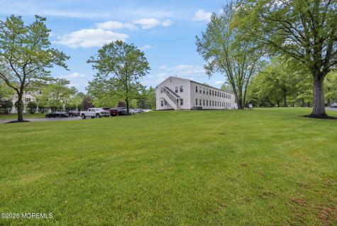 59 Avenue At The Common Shrewsbury Boro NJ 07702