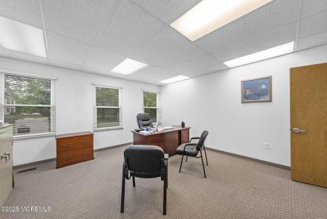 59 Avenue At The Common Shrewsbury Boro NJ 07702