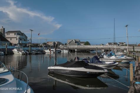 13 Pearce Avenue Manasquan NJ 08736