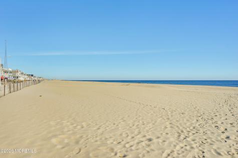 13 Pearce Avenue Manasquan NJ 08736