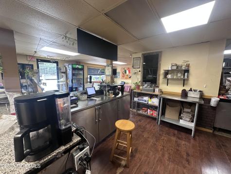 1306 Route 33 Farmingdale NJ 07727