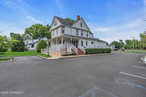 43 Main Street Farmingdale NJ 07727