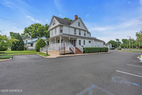 43 Main Street Farmingdale NJ 07727