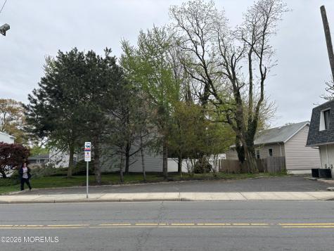 274 Main Street Keansburg NJ 07734
