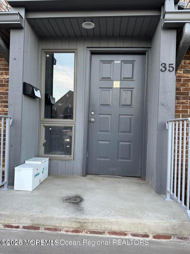 35 Village Court Hazlet NJ 07730