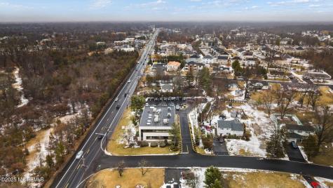 3270 Nj 27 Kendall Park NJ 08824