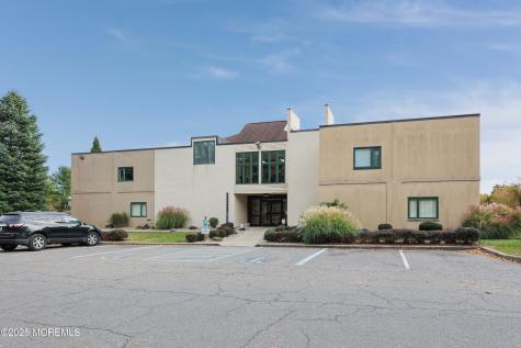 410 Coventry Drive Lopatcong NJ 08865