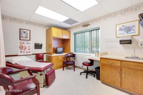 410 Coventry Drive Lopatcong NJ 08865
