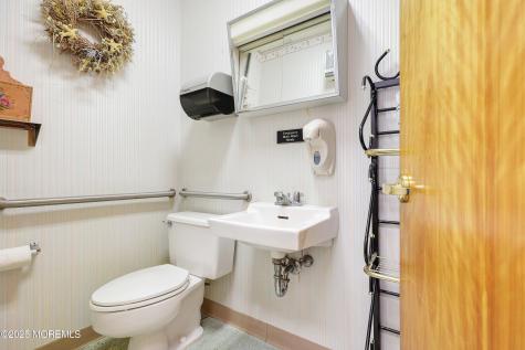 410 Coventry Drive Lopatcong NJ 08865