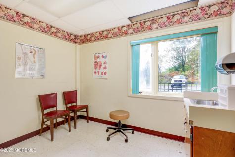 410 Coventry Drive Lopatcong NJ 08865
