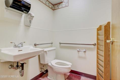 410 Coventry Drive Lopatcong NJ 08865