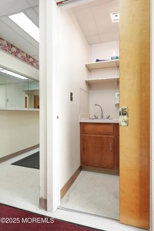 410 Coventry Drive Lopatcong NJ 08865