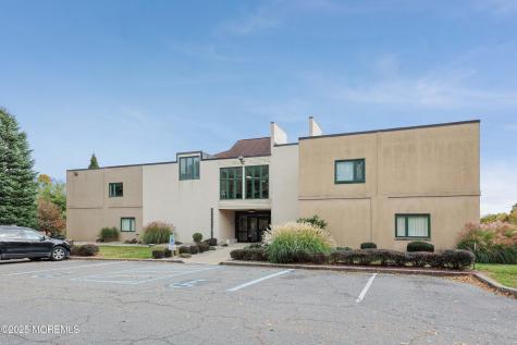 410 Coventry Drive Lopatcong NJ 08865