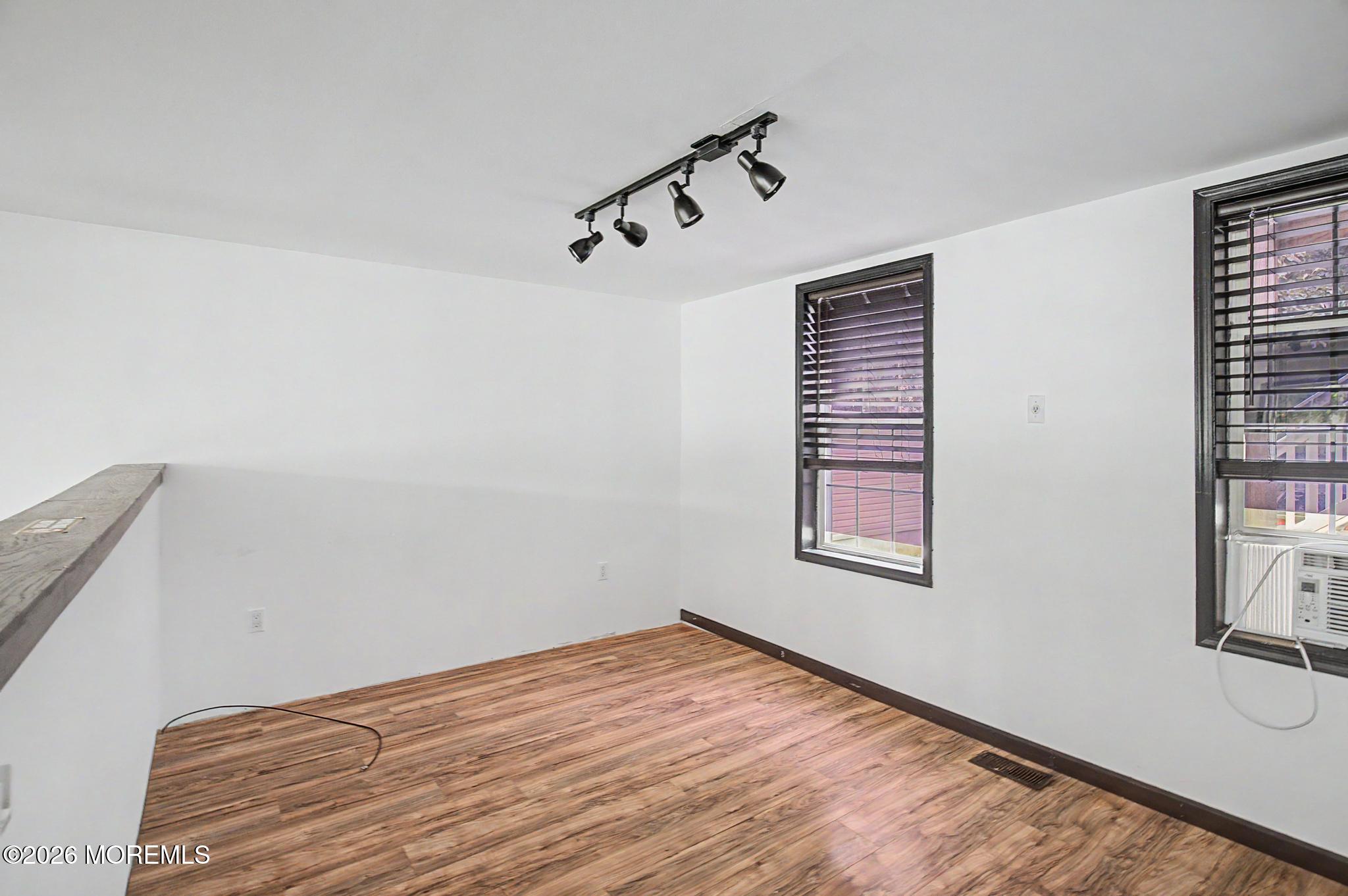 11-17 E Main Street Tuckerton NJ 08087