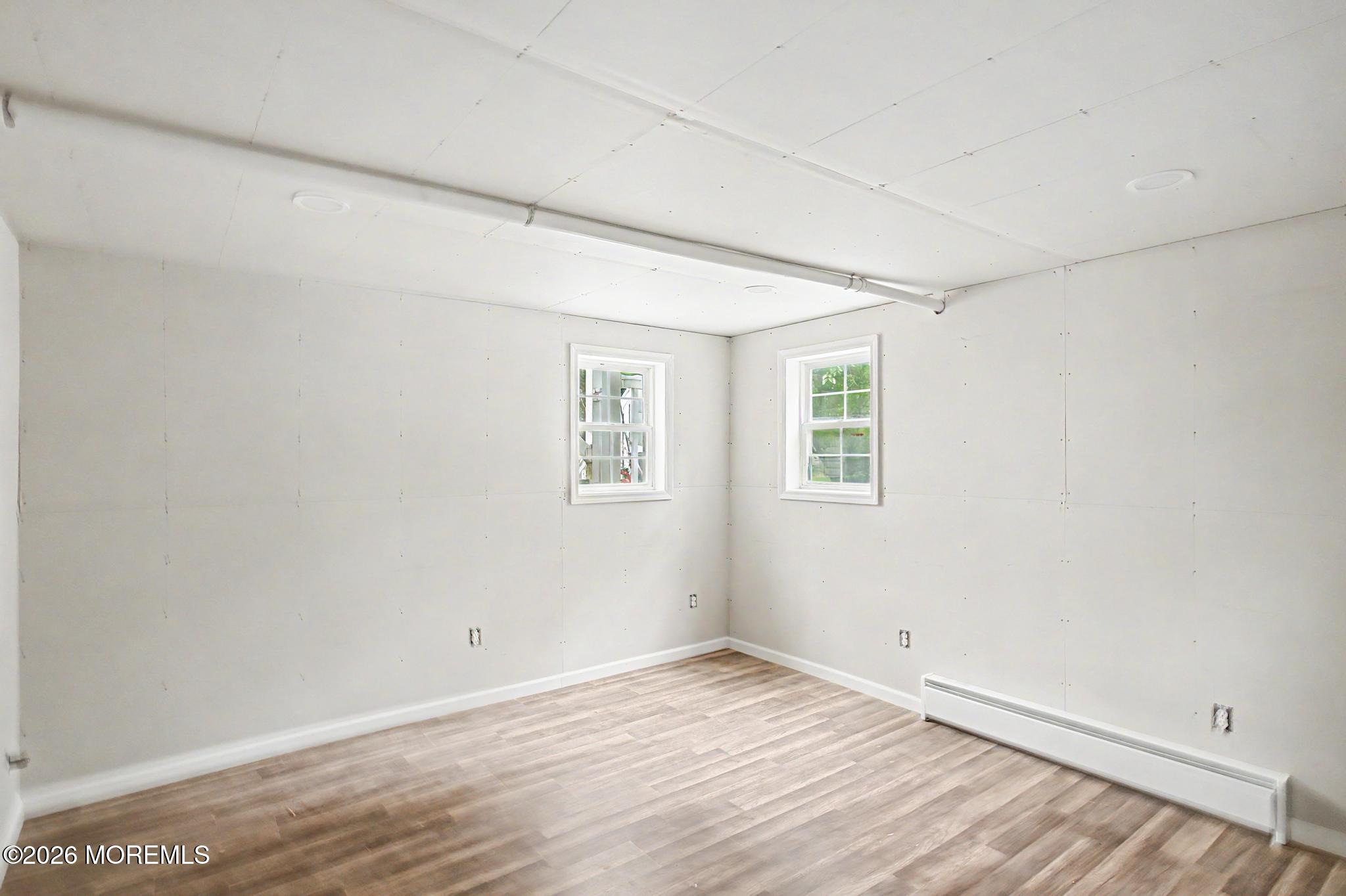 11-17 E Main Street Tuckerton NJ 08087