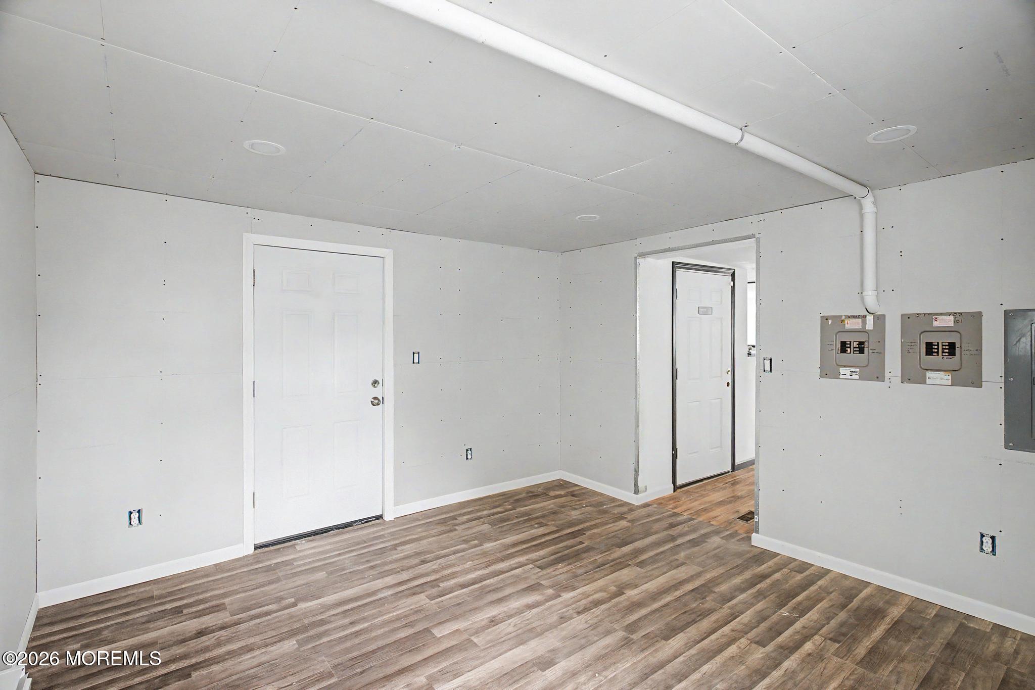11-17 E Main Street Tuckerton NJ 08087