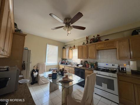428 Central Avenue East Orange NJ 07018