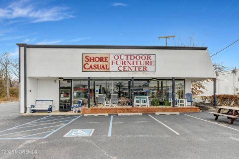 2113 Highway 35 Oakhurst NJ 07755