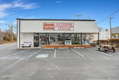 2113 Highway 35 Oakhurst NJ 07755