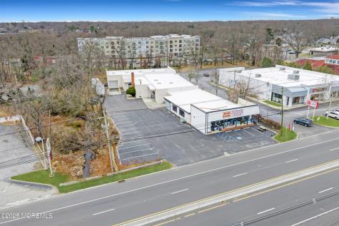 2113 Highway 35 Oakhurst NJ 07755