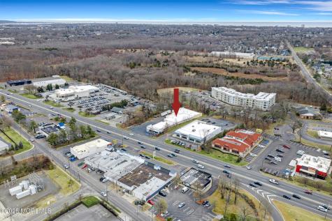2113 Highway 35 Oakhurst NJ 07755