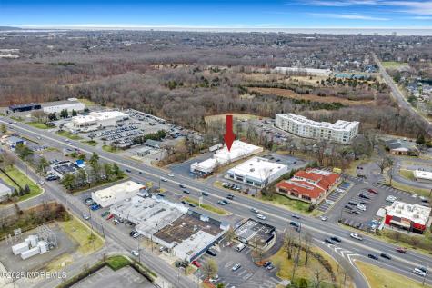 2113 Highway 35 Oakhurst NJ 07755