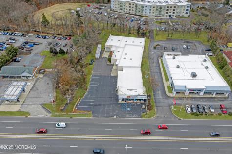 2113 Highway 35 Oakhurst NJ 07755