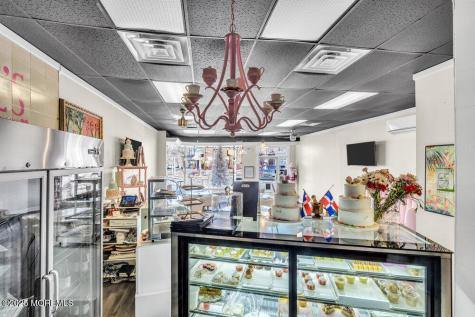 275 Amboy Avenue Metuchen NJ 08840