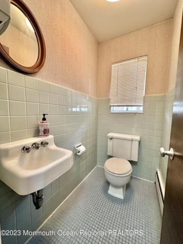 82 W Main Street Freehold NJ 07728