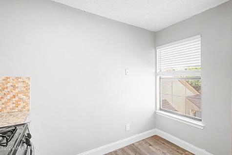 208 Sunshine Court Parlin NJ 08859