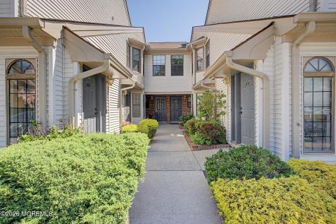 208 Sunshine Court Parlin NJ 08859