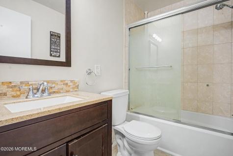 208 Sunshine Court Parlin NJ 08859