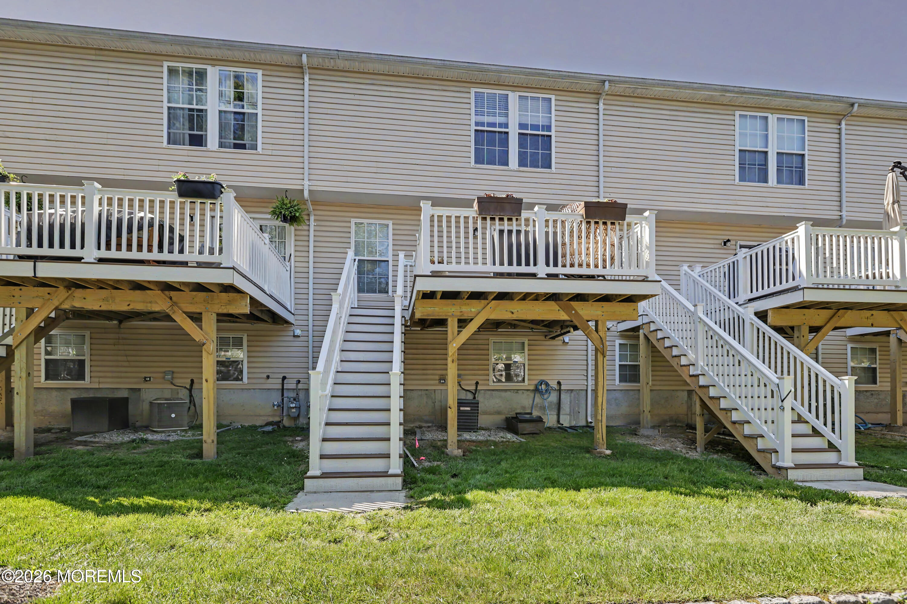 36 Saxton Road Farmingdale NJ 07727